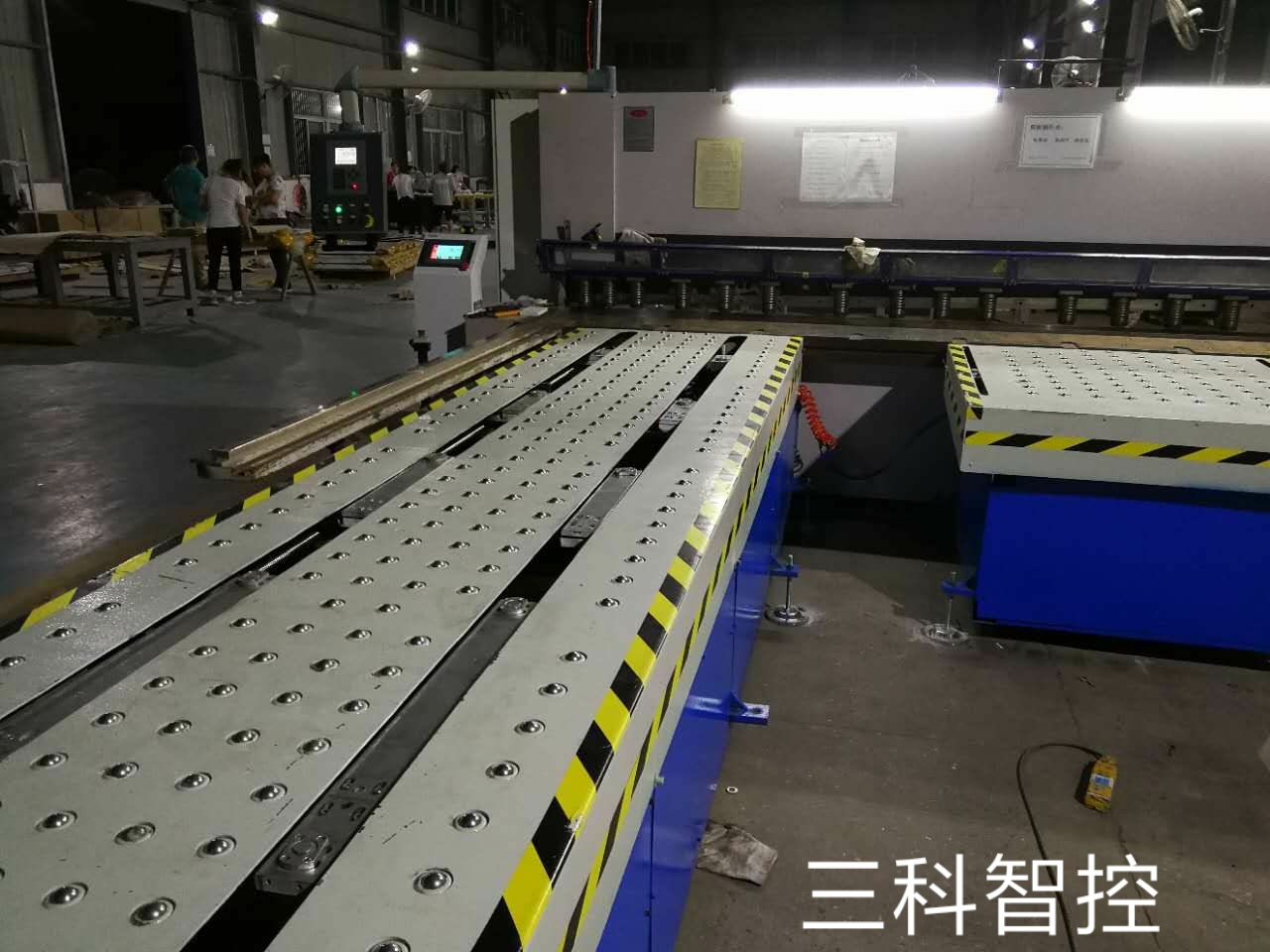 三科智控|數(shù)控折彎機(jī)|數(shù)控剪板機(jī)|折彎機(jī)改造數(shù)控|剪板機(jī)改裝數(shù)控|折彎機(jī)改裝后檔料|剪板機(jī)改造數(shù)控系統(tǒng)|折彎機(jī)機(jī)器人|折彎機(jī)改造|剪板機(jī)改造升級(jí)