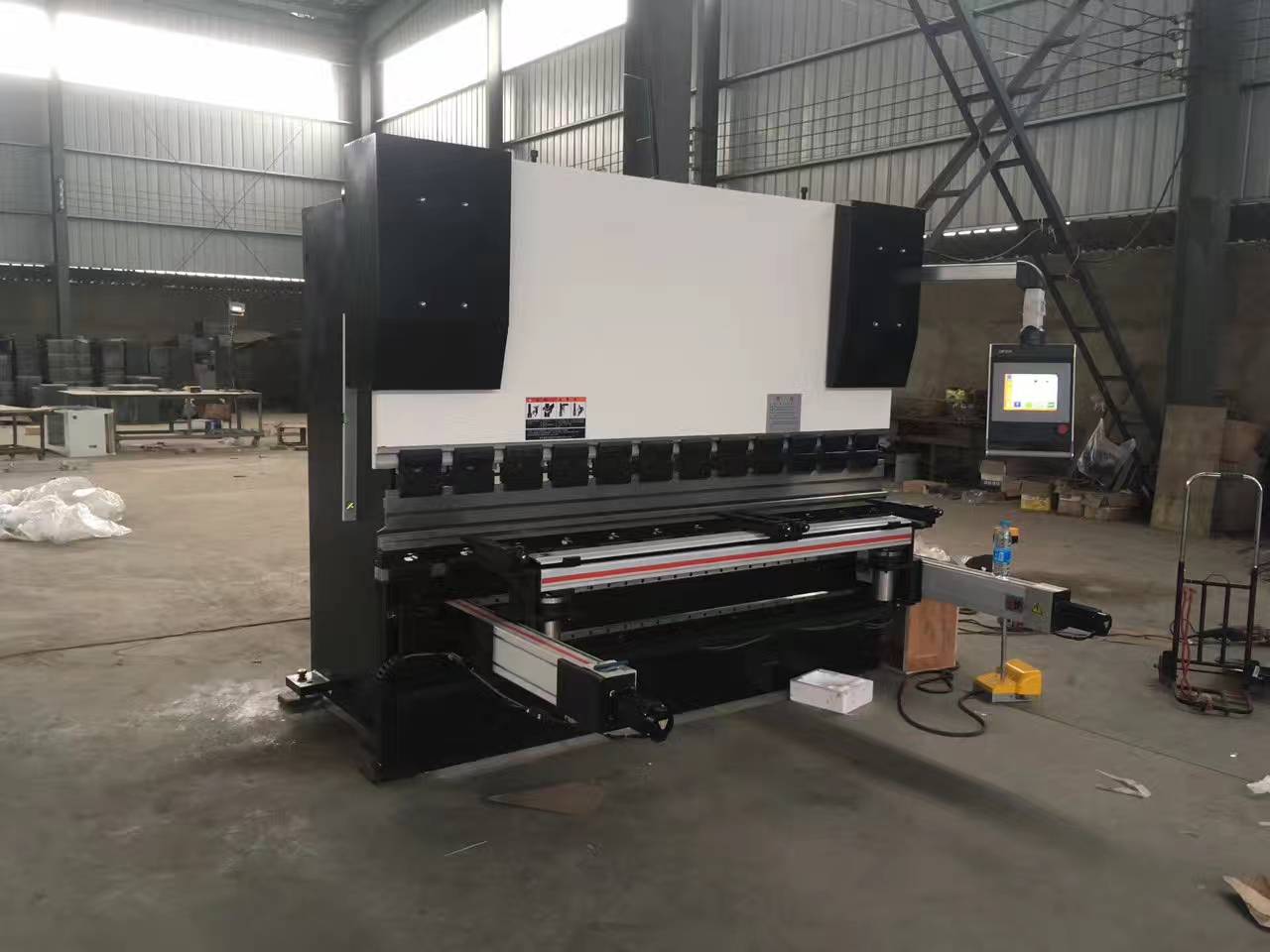 三科智控|數(shù)控折彎機(jī)|數(shù)控剪板機(jī)|折彎機(jī)改造數(shù)控|剪板機(jī)改裝數(shù)控|折彎機(jī)改裝后檔料|剪板機(jī)改造數(shù)控系統(tǒng)|折彎機(jī)機(jī)器人|折彎機(jī)改造|剪板機(jī)改造升級