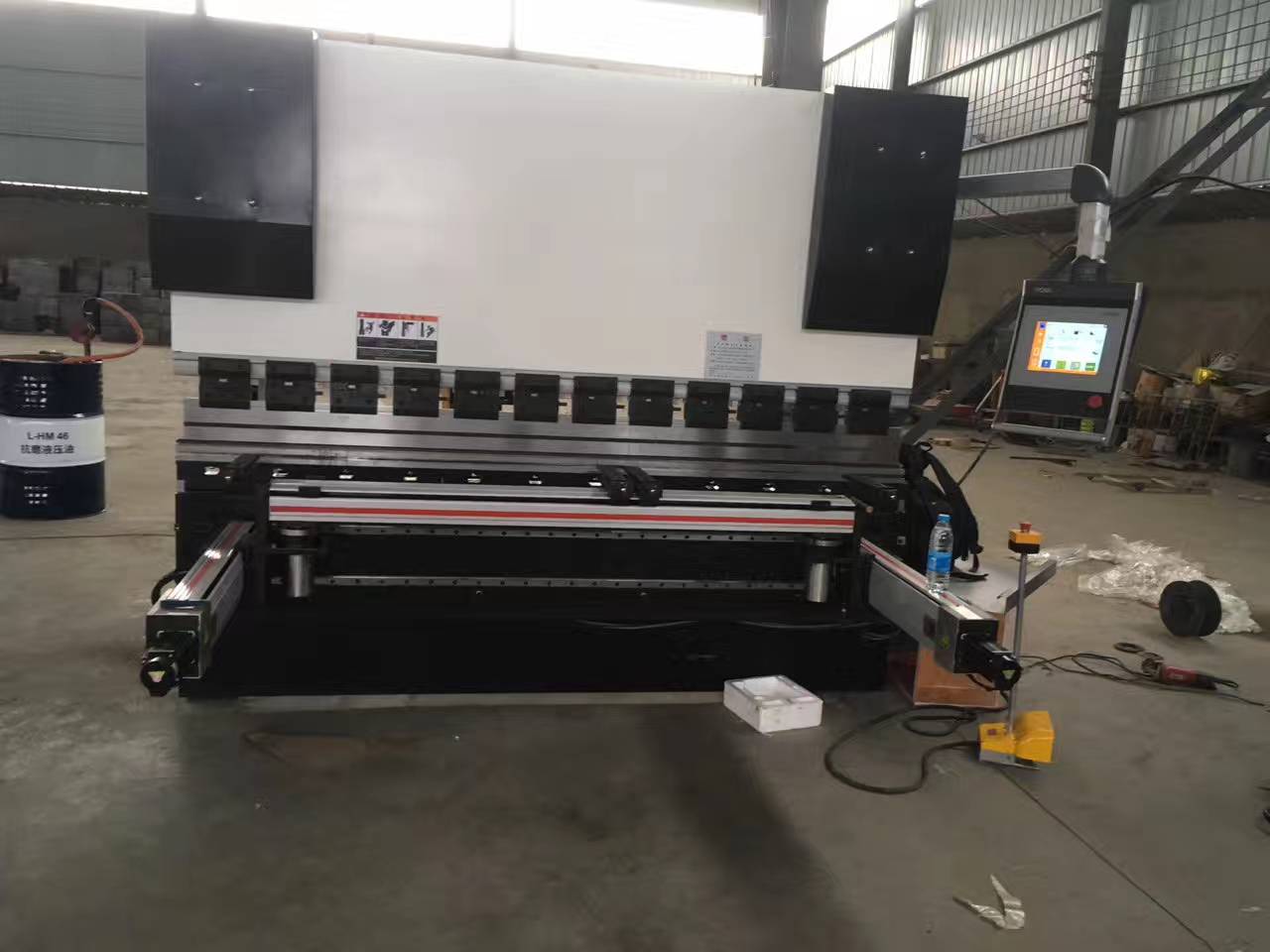 三科智控|數(shù)控折彎機(jī)|數(shù)控剪板機(jī)|折彎機(jī)改造數(shù)控|剪板機(jī)改裝數(shù)控|折彎機(jī)改裝后檔料|剪板機(jī)改造數(shù)控系統(tǒng)|折彎機(jī)機(jī)器人|折彎機(jī)改造|剪板機(jī)改造升級