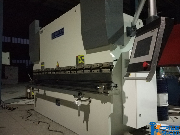 三科智控|數(shù)控折彎機(jī)|數(shù)控剪板機(jī)|折彎機(jī)改造數(shù)控|剪板機(jī)改裝數(shù)控|折彎機(jī)改裝后檔料|剪板機(jī)改造數(shù)控系統(tǒng)|折彎機(jī)機(jī)器人|折彎機(jī)改造|剪板機(jī)改造升級