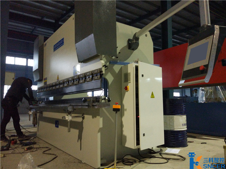 三科智控|數(shù)控折彎機(jī)|數(shù)控剪板機(jī)|折彎機(jī)改造數(shù)控|剪板機(jī)改裝數(shù)控|折彎機(jī)改裝后檔料|剪板機(jī)改造數(shù)控系統(tǒng)|折彎機(jī)機(jī)器人|折彎機(jī)改造|剪板機(jī)改造升級